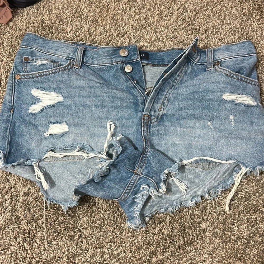 Aeropostale Denim Shorts - Picture 1 of 2